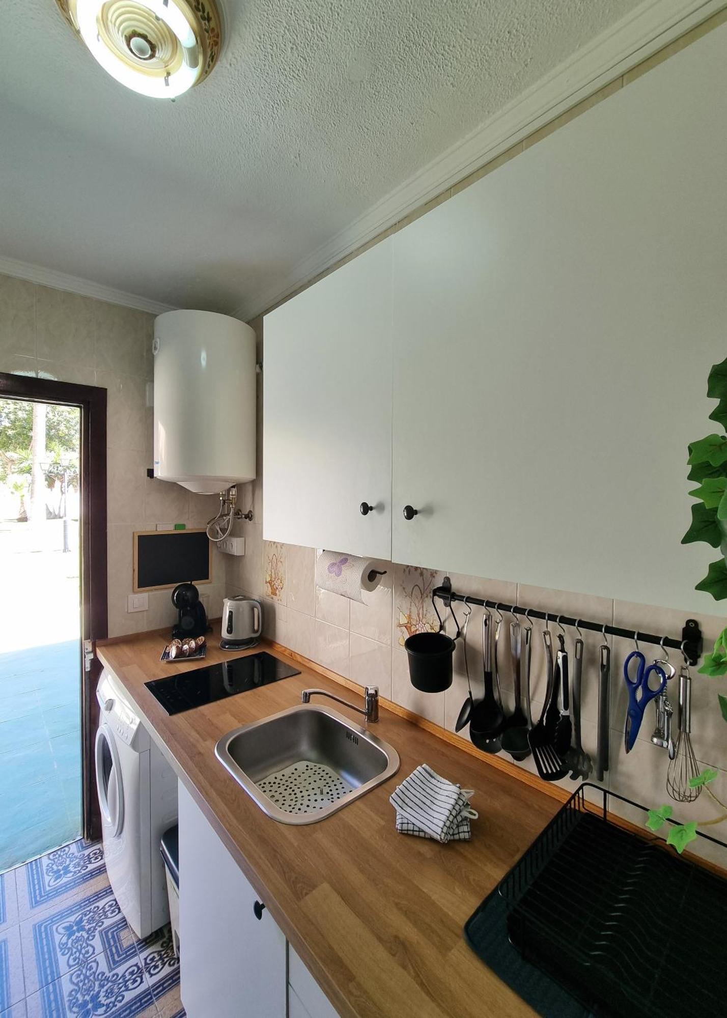 Tinoko Apartament In La Carihuela Beach Торремолинос Экстерьер фото