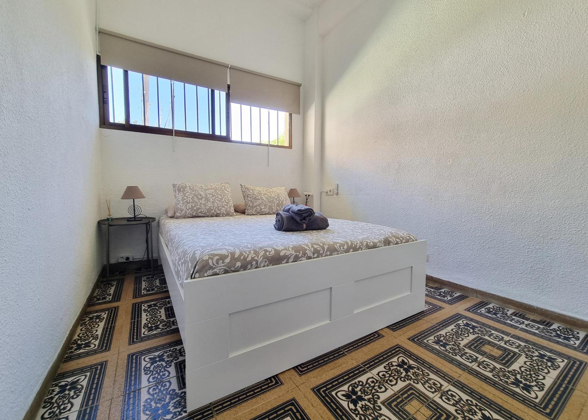 Tinoko Apartament In La Carihuela Beach Торремолинос Экстерьер фото