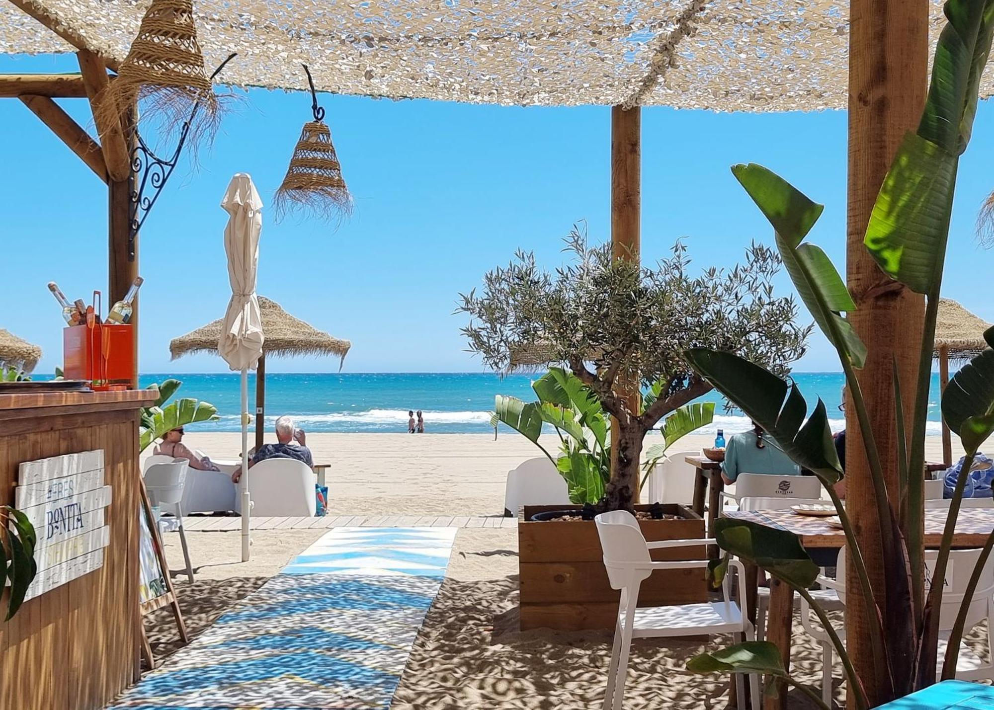 Tinoko Apartament In La Carihuela Beach Торремолинос Экстерьер фото