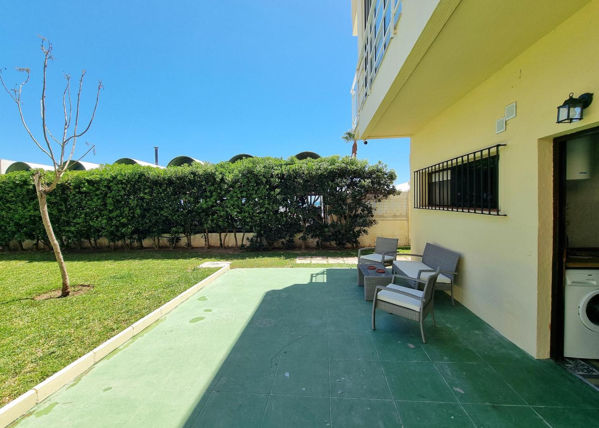 Tinoko Apartament In La Carihuela Beach Торремолинос Экстерьер фото